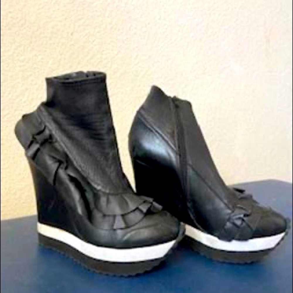 Ruthie Davis Wedges